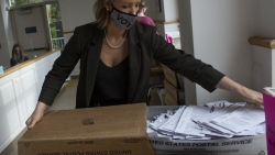 Bầu cử Mỹ 2020: Toà án Tối cao Mỹ yêu cầu kiểm riêng các phiếu bầu qua thư đến muộn tại bang Pennsylvania