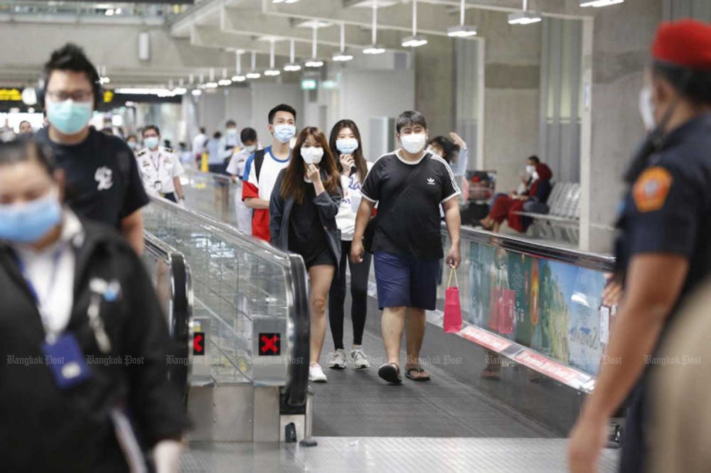 Đại sứ quán Việt Nam tại Thái Lan khuyên công dân không về nước bằng đường bộ