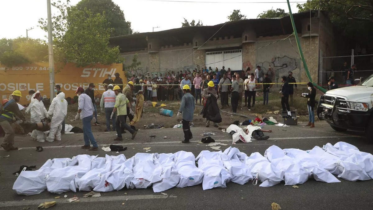 Vụ tai nạn lật xe chở người di cư ở Mexico: Ít nhất 53 người thiệt mạng, 58 người bị thương