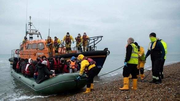 Đại sứ quán Việt Nam tại Pháp hỗ trợ thân nhân người Việt thiệt mạng trong vụ tai nạn tàu chìm ở Eo biển Manche