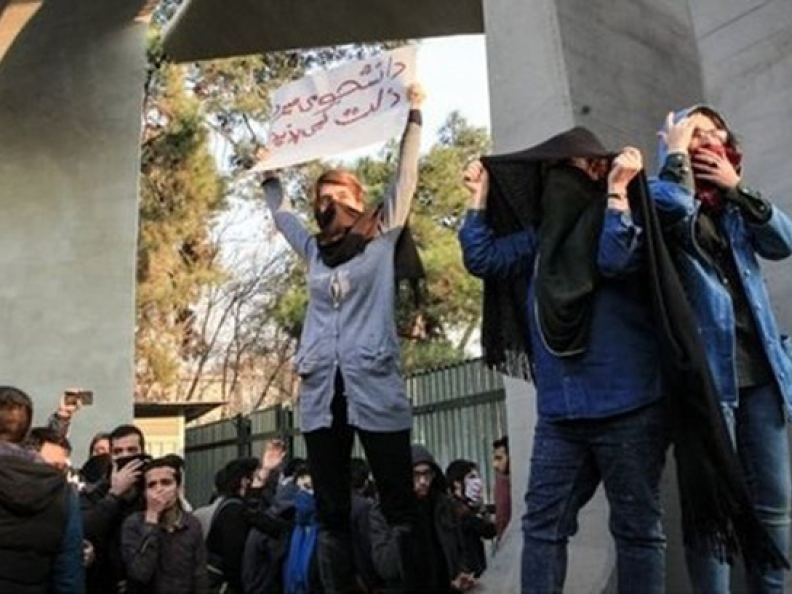 Trung Quốc sẽ tăng cường ủng hộ Iran