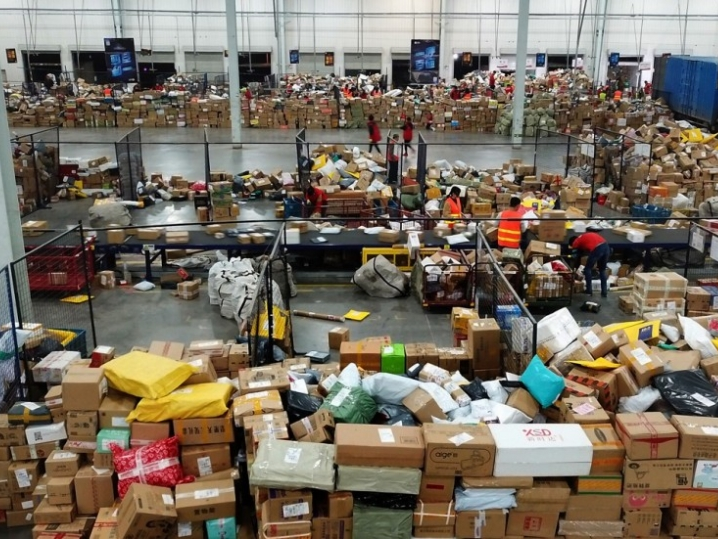 ​Thụy Sỹ đón lượng hàng hóa kỷ lục từ Trung Quốc