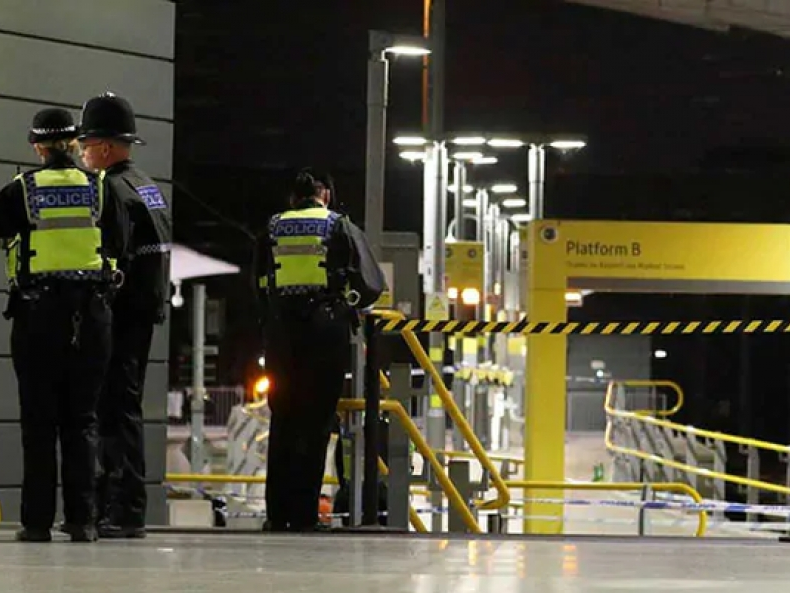 Anh: Hai vụ đâm dao riêng rẽ khiến 2 người thiệt mạng ngày đầu năm