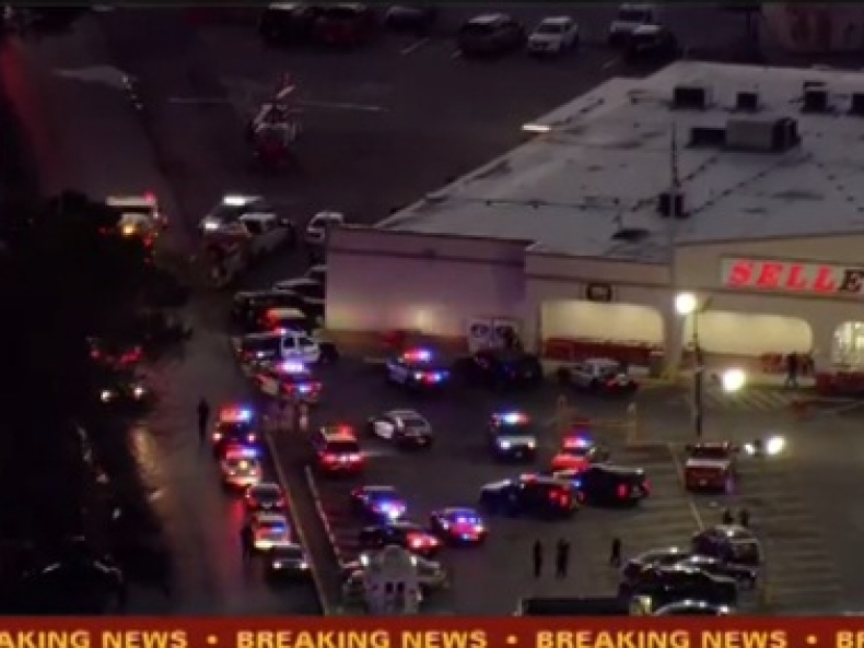 ​Mỹ: Nổ súng tại bang Texas, 5 cảnh sát bị thương