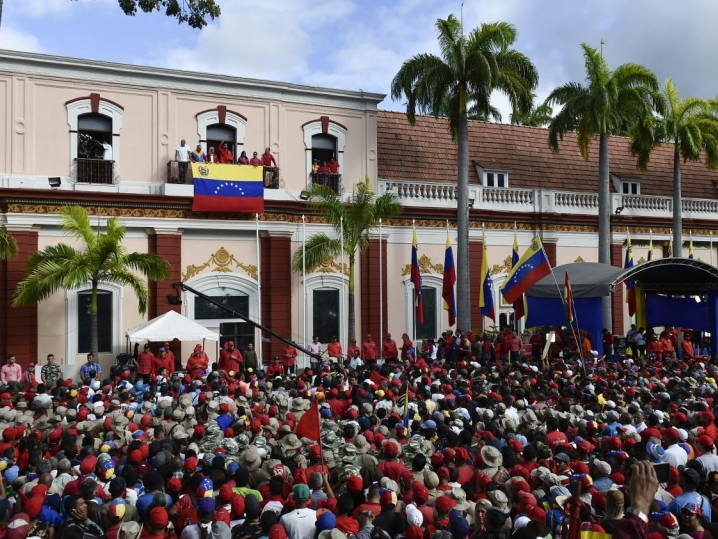 ​Hai phóng viên Pháp bị bắt giữ tại Venezuela khi đưa tin về bất ổn chính trị