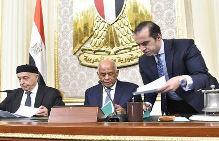 Libya: phe ủng hộ tướng haftar có thể yêu cầu ai cập hỗ trợ quân sự