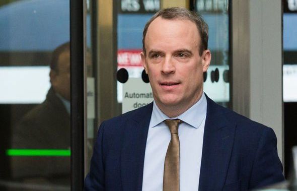 Anh đánh giá an ninh tại Đại sứ quán ở Tehran, Iran dọa: 'Đừng tái diễn sai lầm'