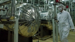 Iran làm giàu uranium lên 20%: Trung Quốc kêu gọi kiềm chế, Mỹ gọi 'tống tiền hạt nhân', Nga nói 'đừng bi kịch hóa', Tehran thì sao?