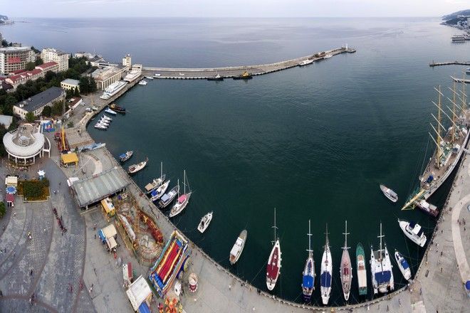 Anh nới lỏng hạn chế đối với bán đảo Crimea Anh nới lỏng hạn chế đối với bán đảo Crimea