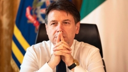 Vừa từ chức, Thủ tướng Italy Giuseppe Conte kêu gọi thành lập Chính phủ mới 'cứu nguy dân tộc'