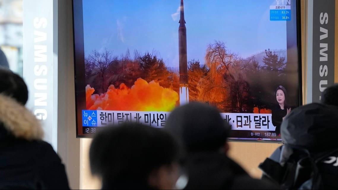 Triều Tiên phóng vật thể ngày 11/1: Mỹ-Hàn sẵn sàng tư thế chiến đấu, Nhật Bản giám sát chặt