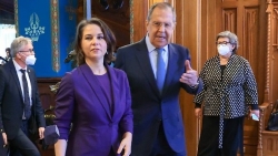 Miền Đông Ukraine: Nga 'nhờ' Đức thuyết phục Kiev, hoan nghênh Mỹ góp tay