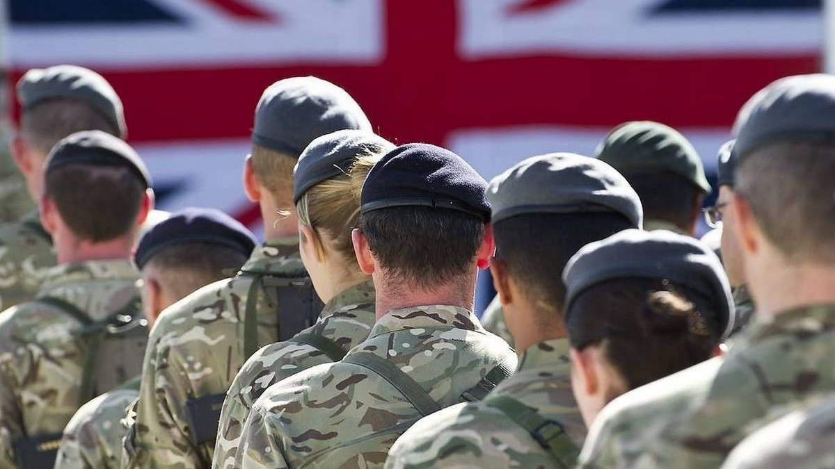 Sputnik: Anh điều đội lính biệt động đến Ukraine, Kiev chuẩn bị cho chiến tranh