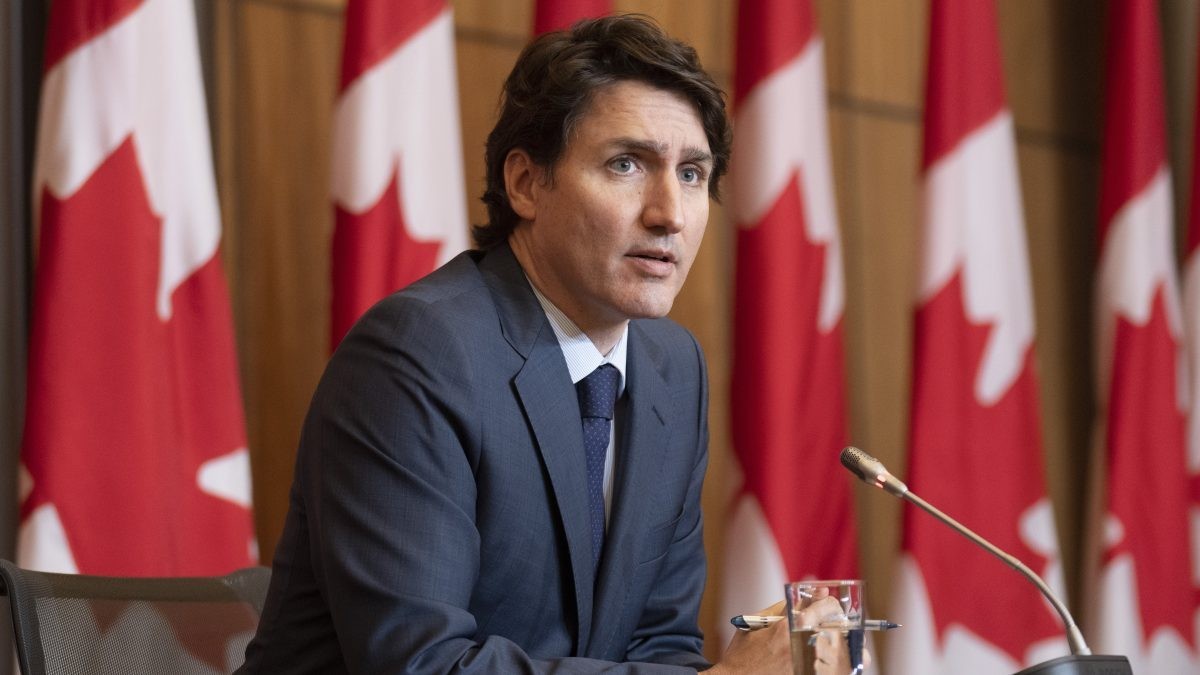 Ukraine lo chiến tranh, Canada 'rót' vào hàng trăm triệu, Czech đề xuất cấp đạn dược