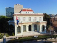 dai su quan my tai cuba noi lai cac dich vu lanh su