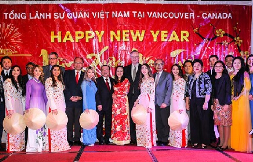 Kiều bào miền Tây Canada tưng bừng mừng Xuân Mậu Tuất