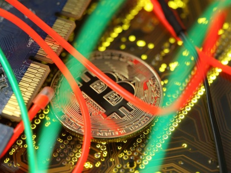 ​Các ngân hàng ở Anh và Mỹ cấm mua Bitcoin bằng thẻ tín dụng