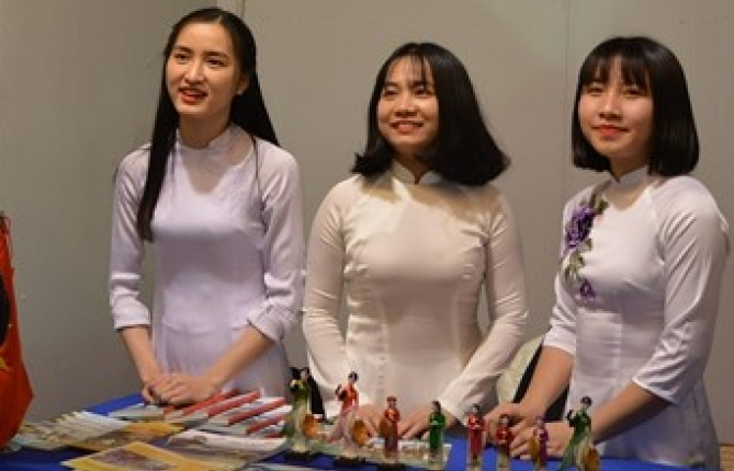 ​Việt Nam tham dự lễ hội văn hóa quốc tế Sakia tại Cairo