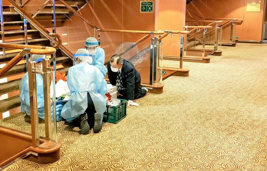 Nhật Bản: Thêm 60 hành khách dương tính với chủng virus corona mới trên du thuyền Diamond Princess