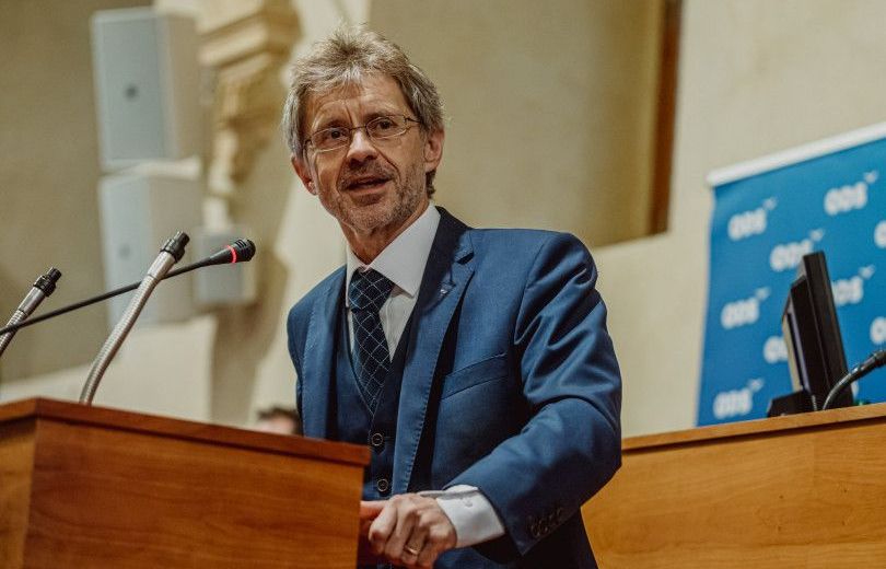 Czech có Chủ tịch Thượng viện mới, Thủ tướng Babis sẽ rời chính trường nếu thất bại tại bầu cử Hạ viện