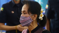 Tình hình Myanmar: Binh sĩ triển khai ngoài tòa thị chính Yangon, Internet bị gián đoạn; Truyền hình quốc gia ngừng phát sóng