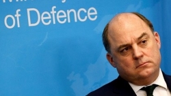 Anh đe trừng phạt Nga, Moscow nói 'sẵn sàng bình thường hóa quan hệ' với London