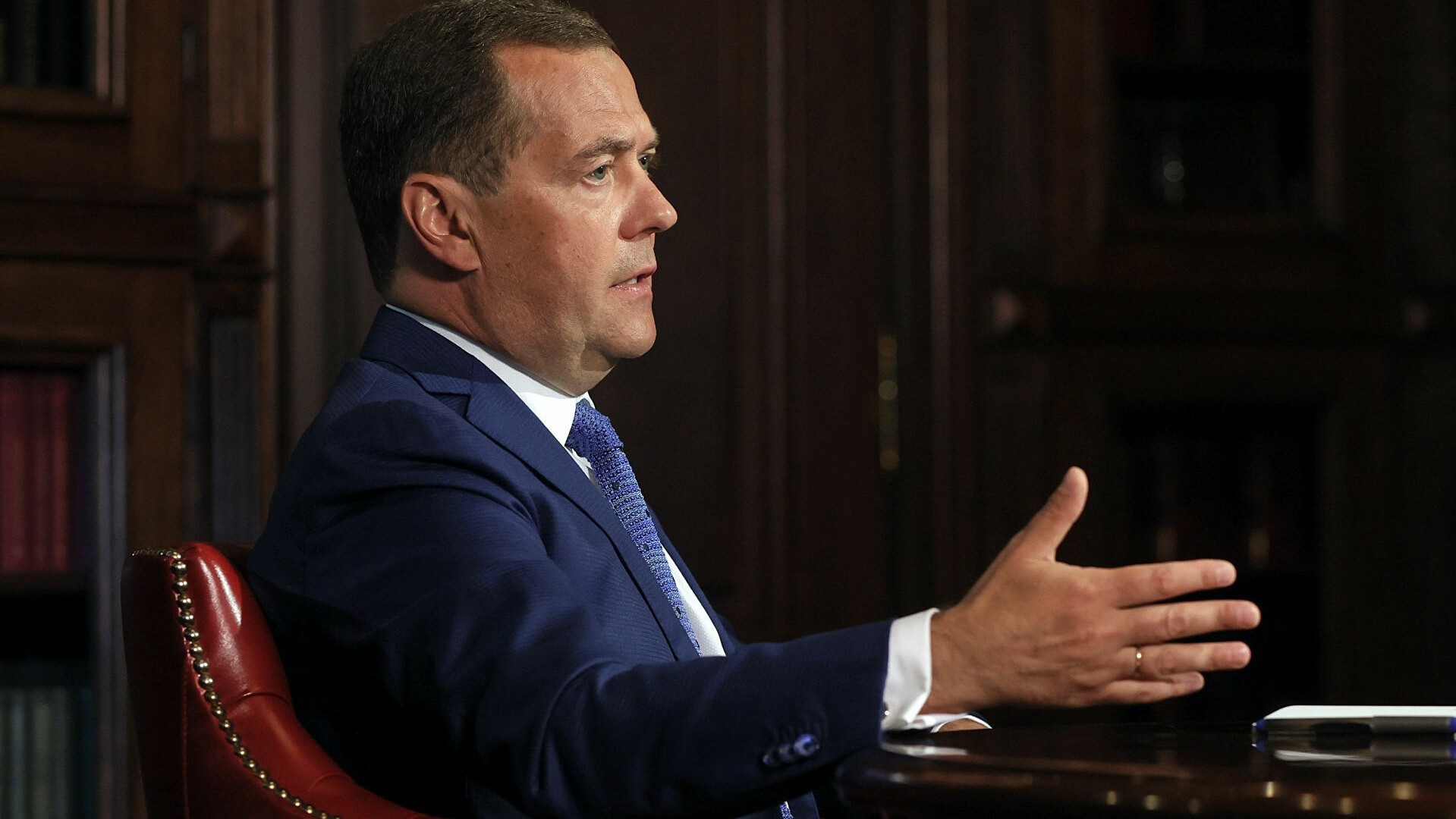 Giữa 'búa rìu' phương Tây, Nga nói gì về quyết định lịch sử ở Đông Ukraine?