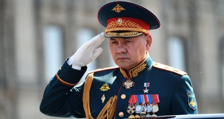 EU từng phạt Bộ trưởng Quốc phòng Nga, khẳng định 'chung lòng' giữa khủng hoảng. (Nguồn: The Saxon) EU từng phạt Bộ trưởng Quốc phòng Nga, khẳng định 'chung lòng' giữa khủng hoảng. (Nguồn: The Saxon)