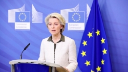 Xung đột Nga-Ukraine: Sau quyết định cung cấp vũ khí, Lãnh đạo EU thẳng thừng tuyên bố 'Ukraine thuộc về chúng tôi'