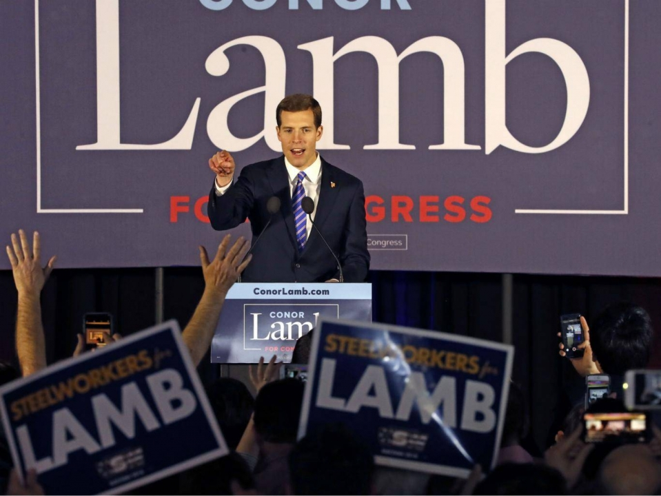 ​Mỹ: Đảng Dân chủ giành thêm ghế Hạ viện tại bang "nhà" của phe Cộng hòa