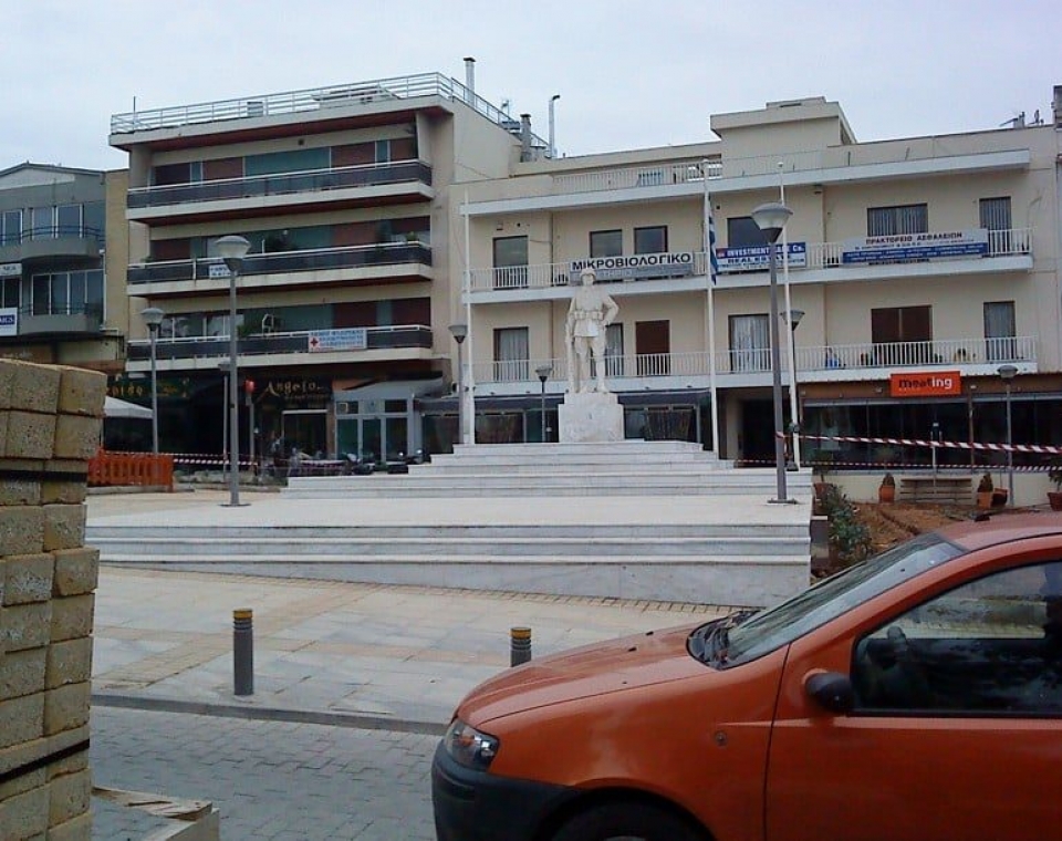 Lãnh sự quán Nga ở Hy Lạp bị ném lựu đạn