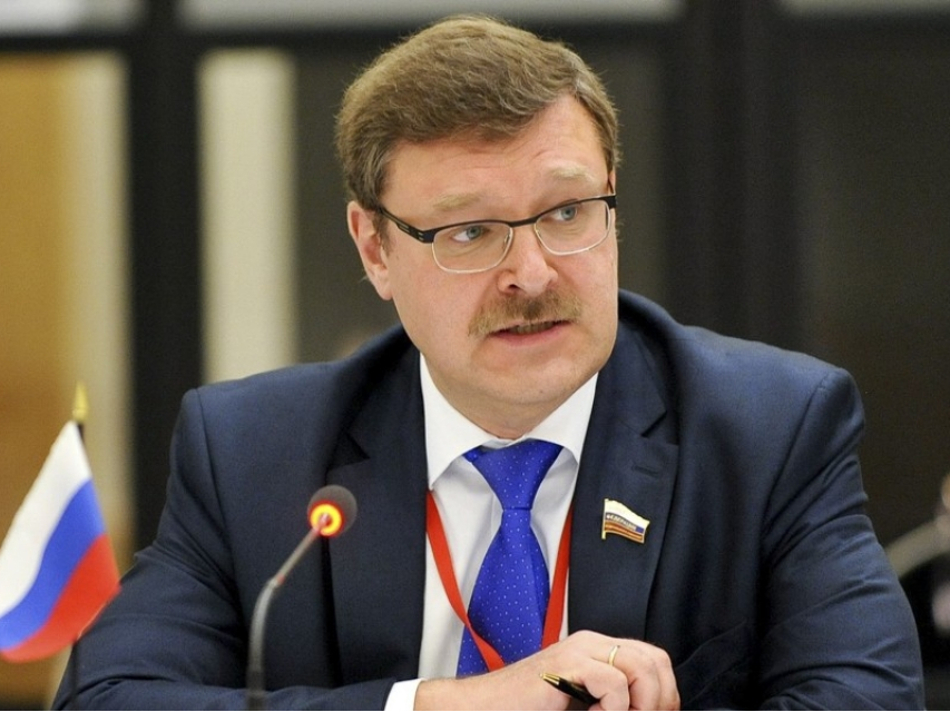 ​Nghị sĩ cấp cao Nga: Moscow nên "vui vẻ" cải thiện quan hệ với Washington