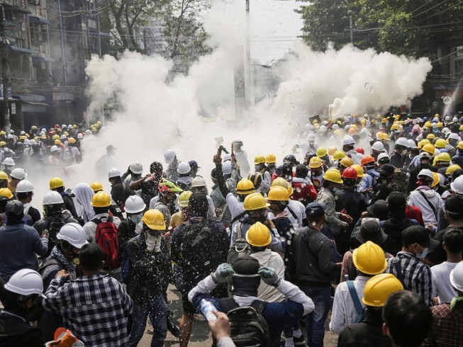 Tình hình Myanmar: LHQ thông báo số người thiệt mạng sau chính biến, Nga sẵn sàng hợp tác với ASEAN. (Nguồn: Reuters)