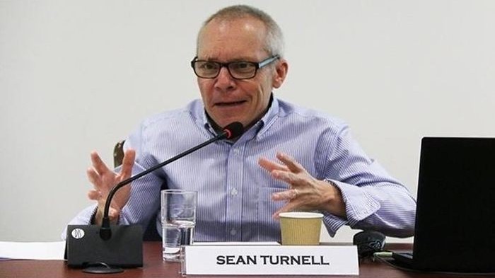 Tình hình Myanmar: Giáo sư người Australia bị bắt khi chạy trốn cùng 'bí mật nhà nước'; lực lượng an ninh ngừng vây người biểu tình