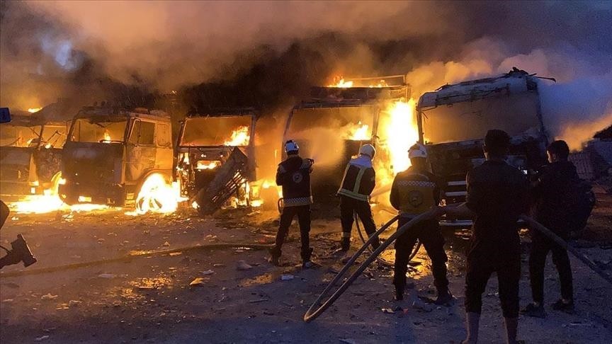 Nga lại trút 'đòn' dữ dội Bắc Syria, xả thẳng tên lửa xuống gần biên giới Thổ Nhĩ Kỳ. (Nguồn: Anadolu) Nga lại trút 'đòn' dữ dội Bắc Syria, xả thẳng tên lửa xuống gần biên giới Thổ Nhĩ Kỳ. (Nguồn: Anadolu)