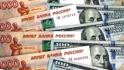 Nga tuyên bố ngừng giao dịch ngoại hối, giá xăng dầu tăng kỷ lục sau lệnh cấm của Mỹ