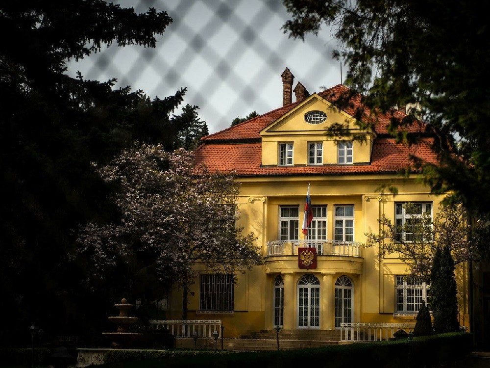 Slovakia thông báo trục xuất 3 nhân viên Đại sứ quán Nga. (Nguồn: AFP) Slovakia thông báo trục xuất 3 nhân viên Đại sứ quán Nga. (Nguồn: AFP)