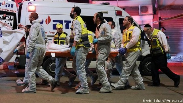 Thủ phạm vụ xả súng ở Israel là ai?