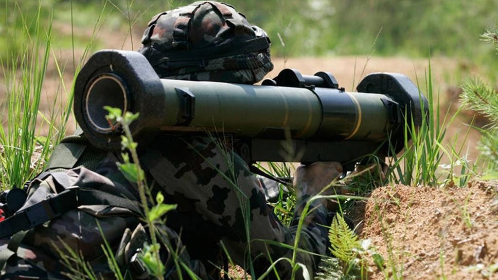 Ukraine sẵn sàng trao đổi tù nhân với Nga, chi hàng chục triệu Euro mua vũ khí Đức