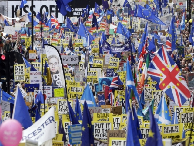 Trong trường hợp Brexit không thỏa thuận, công dân Anh vẫn được ở lại Đức