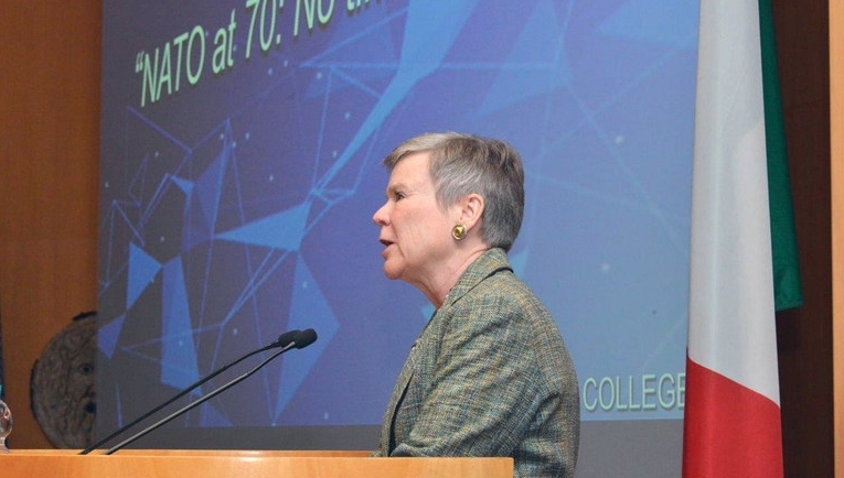 NATO sẽ triển khai nhiều biện pháp thực tế hỗ trợ Ukraine ở Biển Đen