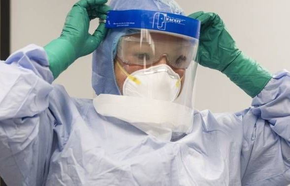 Mỹ: Đại dịch Covid-19 hoành hành, địa phương 'cạnh tranh' với Chính phủ về vật tư y tế