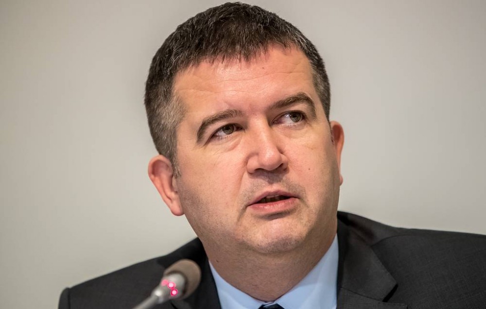 Czech đi 'nước cờ' mới trong ván đấu với Nga, Moscow tự bào chữa, các nước EU được dịp thể hiện 'đoàn kết'