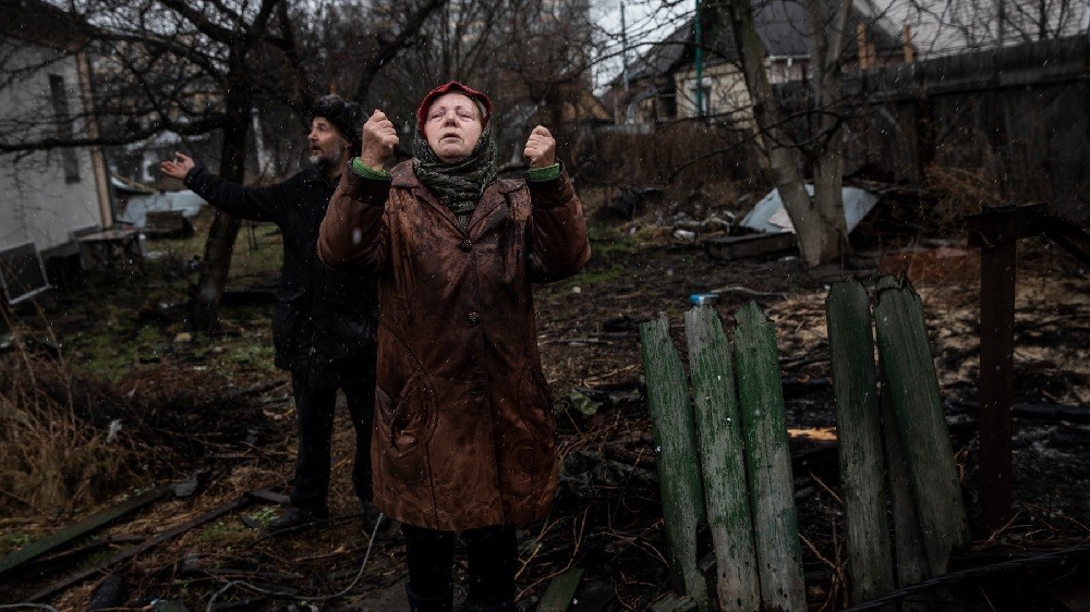 Vụ việc ở Bucha, Ukraine: Phương Tây ồ ạt nhắm vào Nga bất chấp phản pháo, Moscow kéo Mỹ vào cuộc