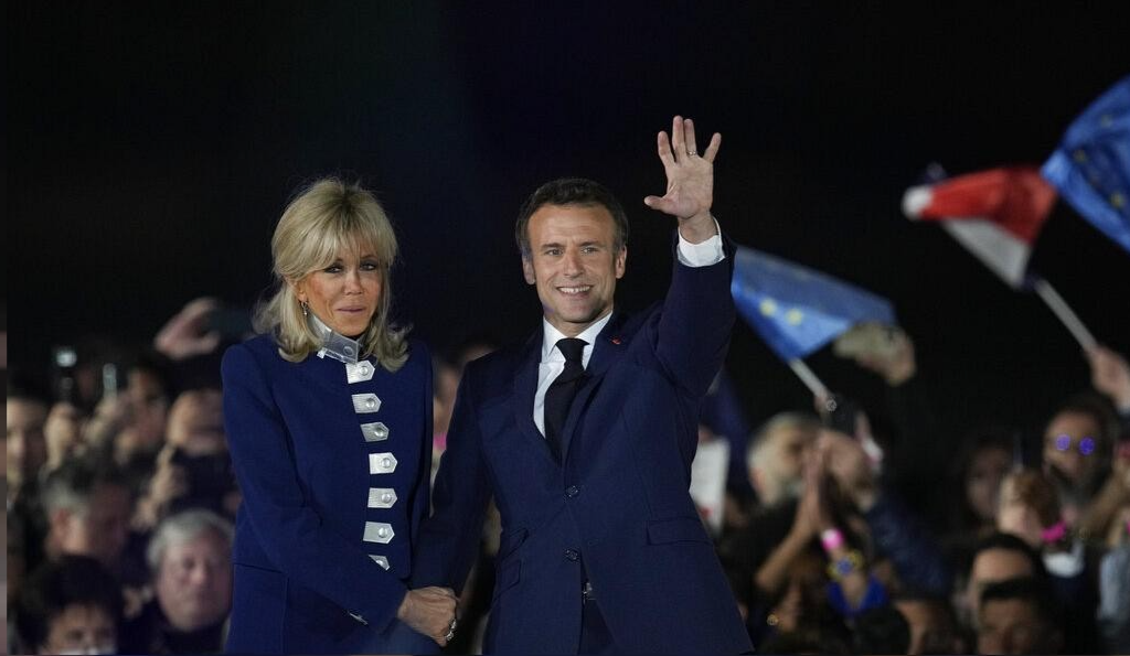 Tổng thống Pháp Macron tái đắc cử: Ông Biden hài lòng với kết quả, Đức vui mừng nói 'tín hiệu tốt' cho châu Âu. (Nguồn: AP)