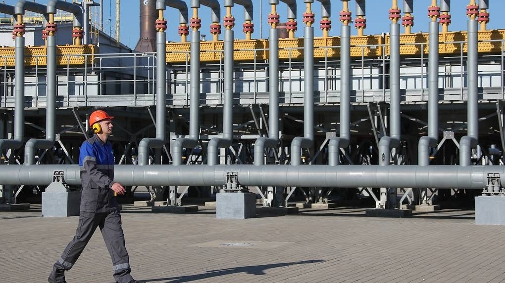 Vấn đề khí đốt: Nga nổ 'phát súng' đầu tiên với Ba Lan và Bulgaria, Hy Lạp họp khẩn