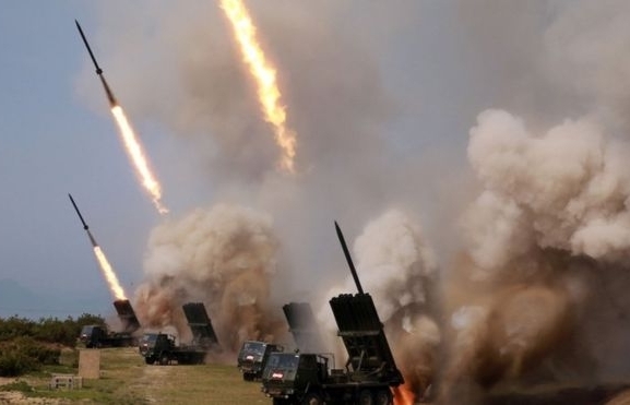 Mỹ xác nhận Triều Tiên đã phóng tên lửa và rocket