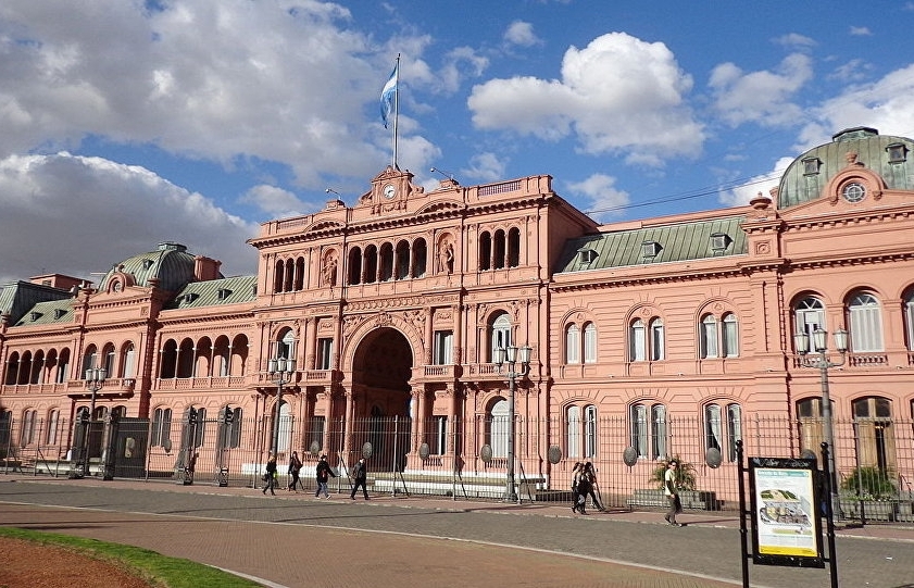 Argentina: Phủ Tổng thống và trụ sở Hạ viện bị đe dọa đánh bom