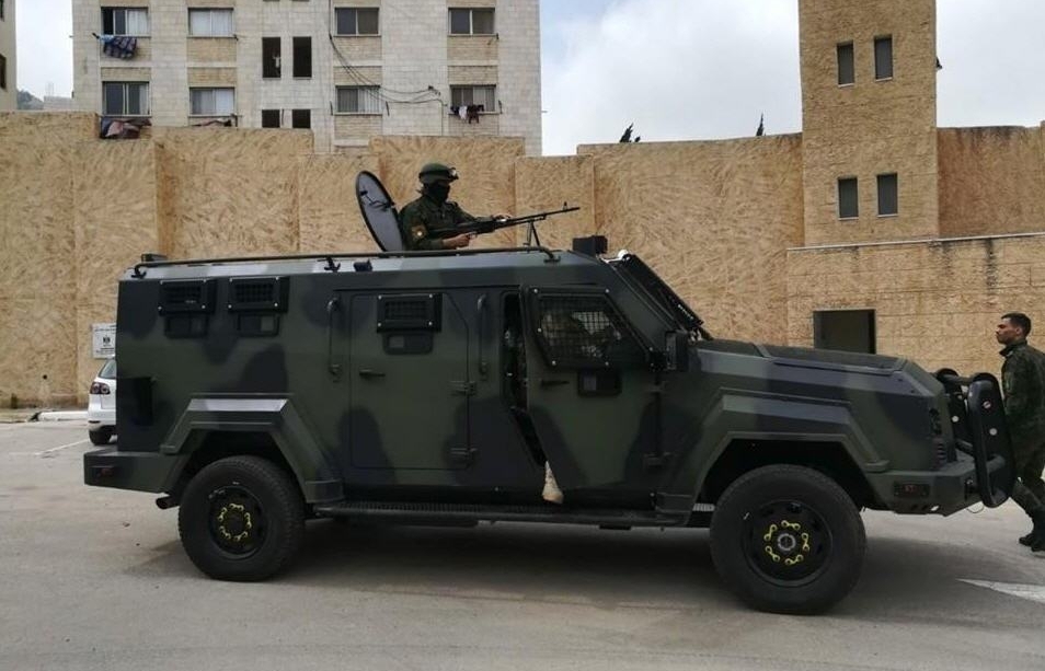 Sau 10 năm bị Israel từ chối, Palestine đã tiếp nhận 10 xe bọc thép của Mỹ