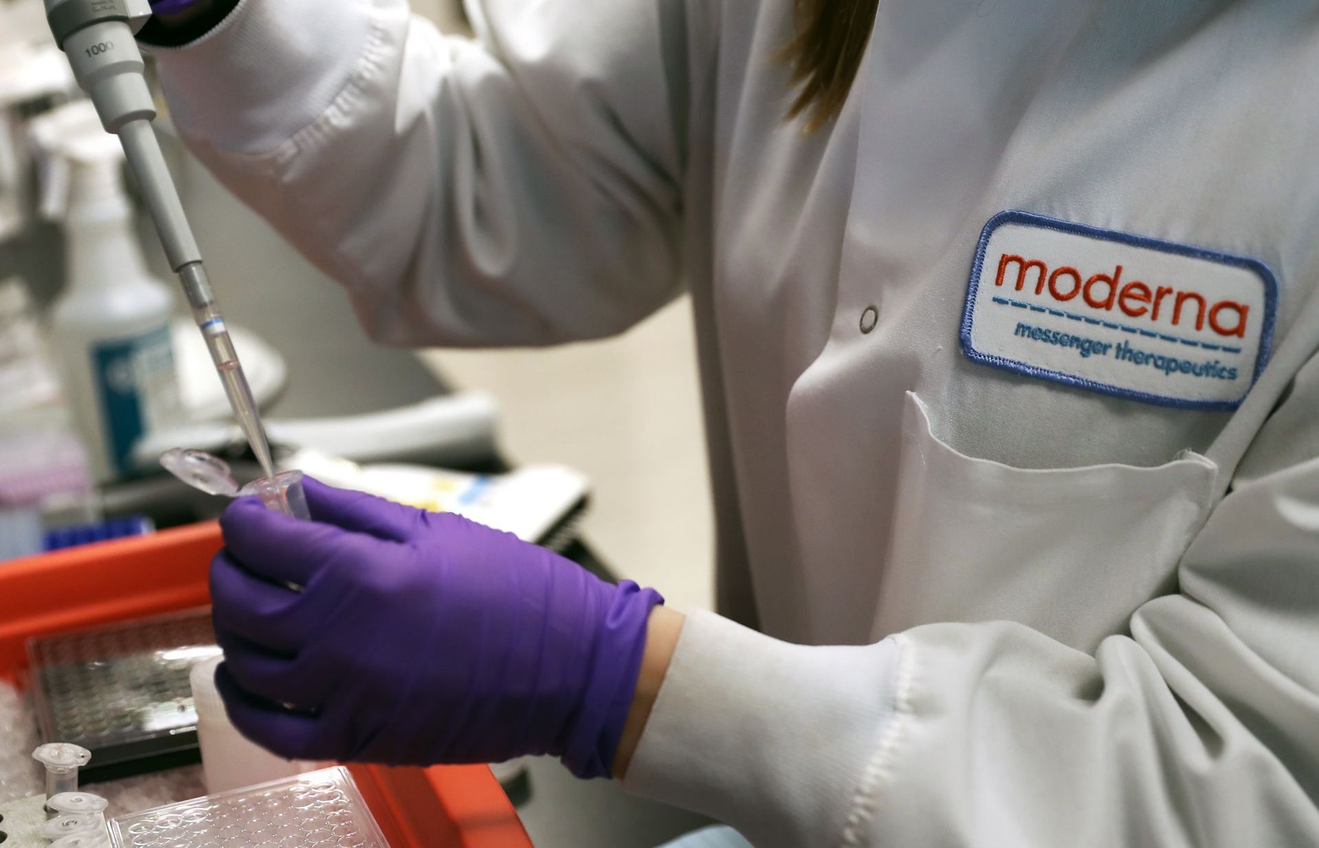 Nóng cuộc đua vaccine ngừa Covid-19